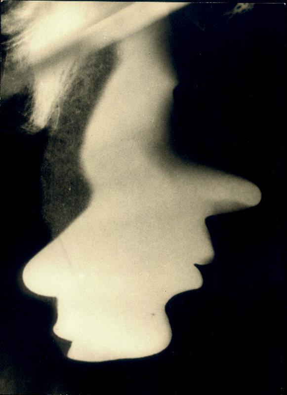Laszlo Moholy-Nagy: Fotogramm László and Lucia 